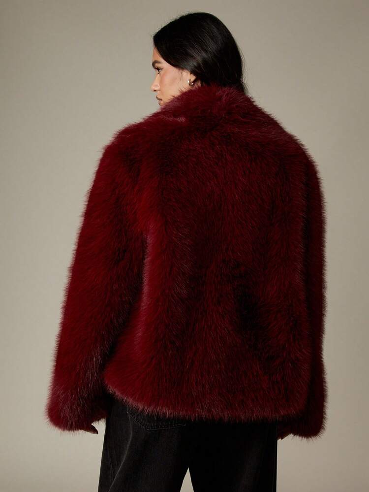 MISSGUIDED Luxury Faux Fur Winter Coat Plush Party Outerwear Statement Evening Jacket Burgundy Wine Elegant Holiday Fashion Mid-Length Glamorous Occasion Wear
