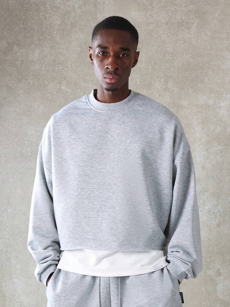 SUMWON Essential Crop Fit Sweatshirt Modern Athletic Pullover Loungewear Workout Casual Gym Sports Training Streetwear Fall Winter Layering Piece Urban Fashion - Grey - View 1