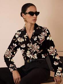 Glamance Shutterstock 黑色花卉印花休闲优雅简约女士长袖翻领衬衫，适合日常、工作、外出、办公室、旅行、教师节、波西米亚风、秋冬季穿着。花卉衬衫，适合工作场合，时尚别致的女式衬衫。 - 彩色 - 查看 4
