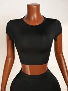 Zolique Solid Crop Tee & Ruched Bodycon Skirt - Black - View 5