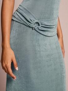 Glamine 女装夏季新款红色性感深V领长包红色流苏面料连衣裙，琥珀色串珠装饰设计，适合海滩度假 - 藍色 - 查看 6