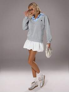 TRNVIE 1pc Women's V-Neck Embroidered Logo Colorblock Relaxed Fit Thermal Lined Sweatshirt, Casual Wear For Office, School, Home In Autumn/Winter - Grey - View 7