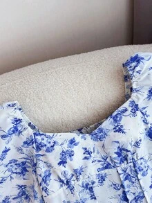 Tween Girls White And Blue Floral Dress,Elegant Autumn Tea Party Sweetheart Neck Puff Long Sleeve Ruffle Hem Sun Dresses For Vacation,Holiday,Boho - Blue and White - View 3