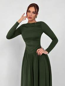 Aloruh 咖啡色基本款针织连衣裙 - 軍綠色 - 查看 5