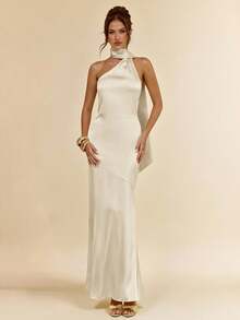 SHEIN BAE Váy xòe lệch vai hở lưng bằng vải satin trơn màu vàng tối giản gợi cảm mùa xuân và mùa hè, thích hợp cho tiệc tùng, cocktail, những dịp trang trọng, phù dâu, sinh nhật - Màu be - Xem 2