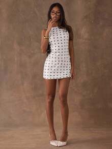 SHEIN BAE 女士优雅波点亮片修身上衣，派对上衣，波点上衣，亮片上衣，外出上衣，万圣节服装，约会装扮，返校季服装 - 黑與白 - 查看 1