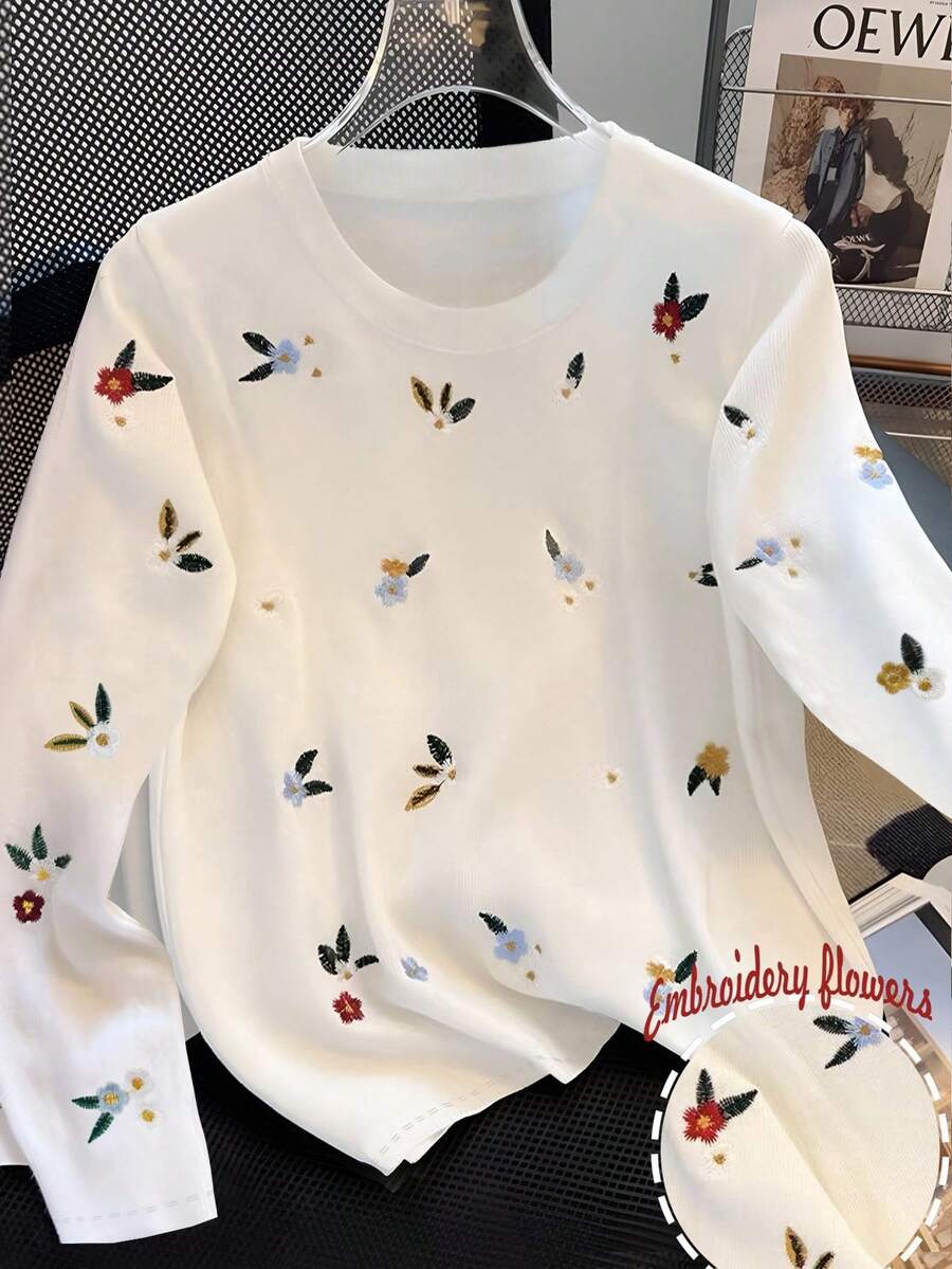 Resyla T-shirt décontracté à col rond avec broderie florale pour grandes tailles