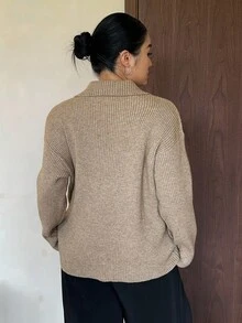 Dazy Plus Áo len chui đầu cổ chữ V thắt nơ phía trước dáng rộng cỡ lớn dành cho nữ, thu/đông - Màu Khaki - Xem 2