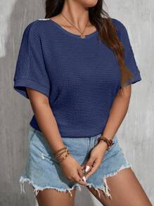 SHEIN LUNE 加大码纯色拼布钩针装饰圆领后开衩短袖T恤图案T恤女式上衣