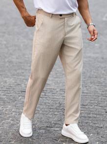 Manfinity Bizformal Calça formal social masculina de cor sólida com caimento afunilado, com visual geral em cor bege clássica, elegante e versátil, transmitindo uma postura de negócios firme e digna. Adequada para o trajeto diário, negócios, festas e banquetes. Essa calça é um item versátil e indispensável no guarda-roupa de um homem, e um excelente presente para namorados ou maridos. - Damasco - Visão 4