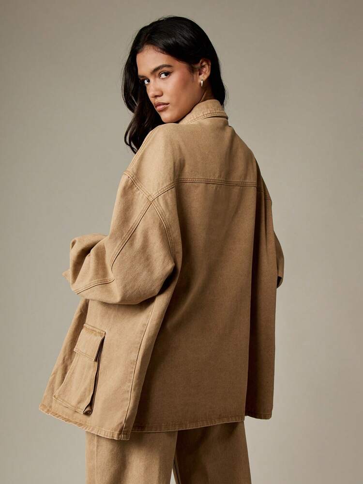 MISSGUIDED Oversized Utility Denim Jacket Khaki Beige Cotton Canvas Workwear Style Multiple Pockets Button Front Collar Autumn Winter Outerwear Streetwear Fashion