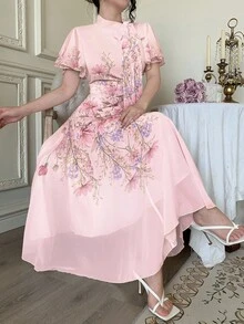 Modelyn Klänning med knytband och rynkad placering och tryck för kvinnor - Rosa - Visa 6