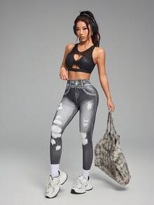 Innovista Stylish Sexy & High-Stretch Glittery Shiny Sports Bra For Gym Lounge And Night Out Premium Soft Material With Removable Pads And Adjustable Straps Comfortable Medium-Support Fit Versatile Workout Clothing -Ready Activewear With Firm Breathable Support Metallic Animal Shimmer Training Tops Daily Gala Night - Black - View 7