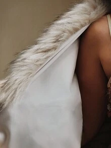 Anewsta Selendang Bulu Imitasi Elegan Ukuran Plus untuk Wanita, Cocok untuk Pesta - Aprikot - View 8