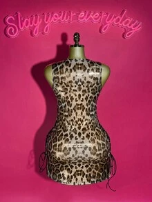 Slaydiva 2025 年夏季新品，适合生日派对、返校、校园风格、日常穿着、休闲装、度假装、邮轮旅行、海滩、日光浴、病毒式、街头服饰、性感俱乐部、圆领无袖、紧身迷你连衣裙、侧镂空、系带、性感、夏季迷你连衣裙、女式连衣裙、猎豹印花连衣裙 - 金色 - 查看 5