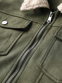 Manfinity Homme 男士保暖内衬仿麂皮长袖夹克，羊羔绒领，秋冬男士外套，休闲男士夹克 - 軍綠色 - 查看 6