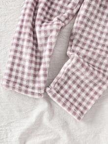 SHEIN Genkimix Kids 2件套女童毛绒格子长袖上衣和裤子休闲舒适柔软睡衣套装