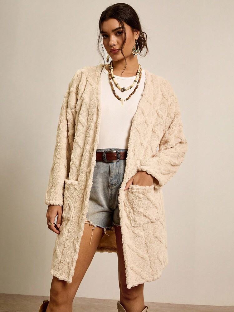 SHEIN VCAY 大码纯色保暖口袋休闲长袖开衫，秋冬 - 米色 - 查看 3