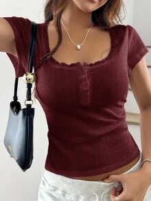 SHEIN PETITE Áo thun tay ngắn viền ren ngọt ngào PETITE, dáng ôm, 3 cúc, thường ngày, mùa hè - Đỏ - Xem 5