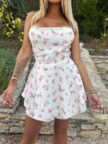 Manon Tanti Hàng Mới Về Hở Lưng Gợi Cảm Dây Đeo chéo Ditsy Hoa Jumpsuit Ngắn Dành Cho Nữ - Hồng - Xem 3