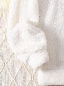 SHEIN 2 件套女童可爱心形刺绣图案柔软舒适羊毛圆领长袖上衣和裤子睡衣套装，秋冬 - 淺粉色 - 查看 9