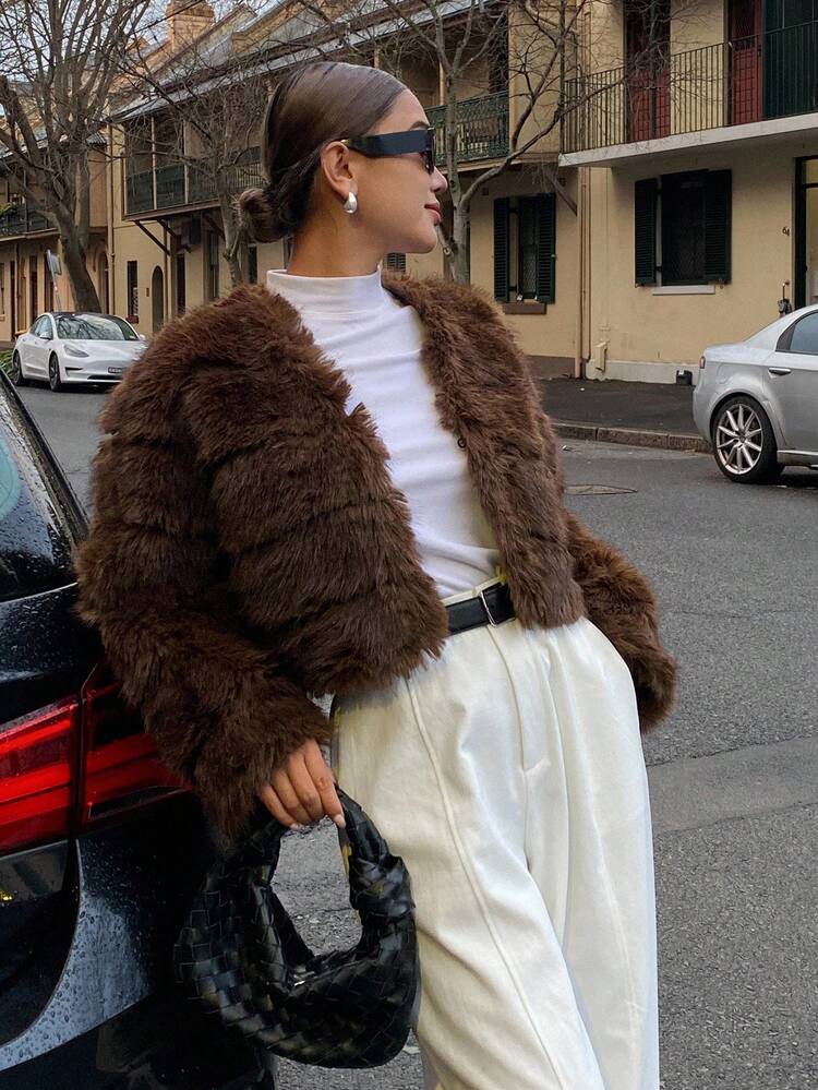 Women's Short V-Neck Fluffy Jacket, Casual Fluffy Coat Winter Faux Fur Coat