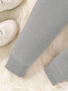 SHEIN 2 件套年轻男孩休闲学院风舒适时尚简约实用百搭柔软舒适宽松 Polo 衫套装适合生日派对、聚会、表演适合儿童服装年轻男孩衣服学校返校男孩套装日常适合上学适合旅行适合运动适合秋冬季