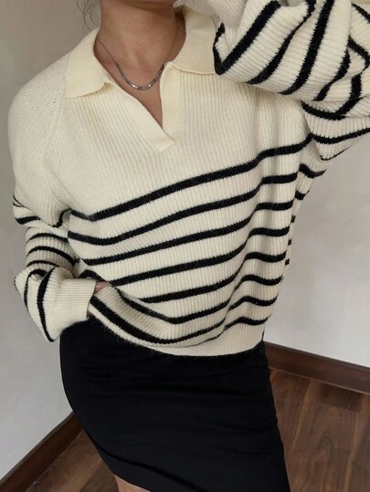 Dazy Plus 大码女式撞色条纹宽松V领套头衫，秋冬