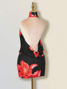SHEIN ICON Váy hở lưng cổ yếm in hoa - Đỏ và đen - Xem 7