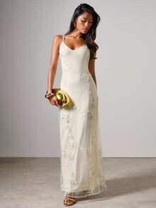 COSMINA Robe longue nuisette avec contraste de maille et broderie