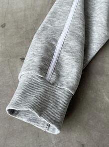 Manfinity Campus Court 美学邮报——年轻、运动风缎带印花灰色男士套头卫衣 - 灰色 - 查看 5