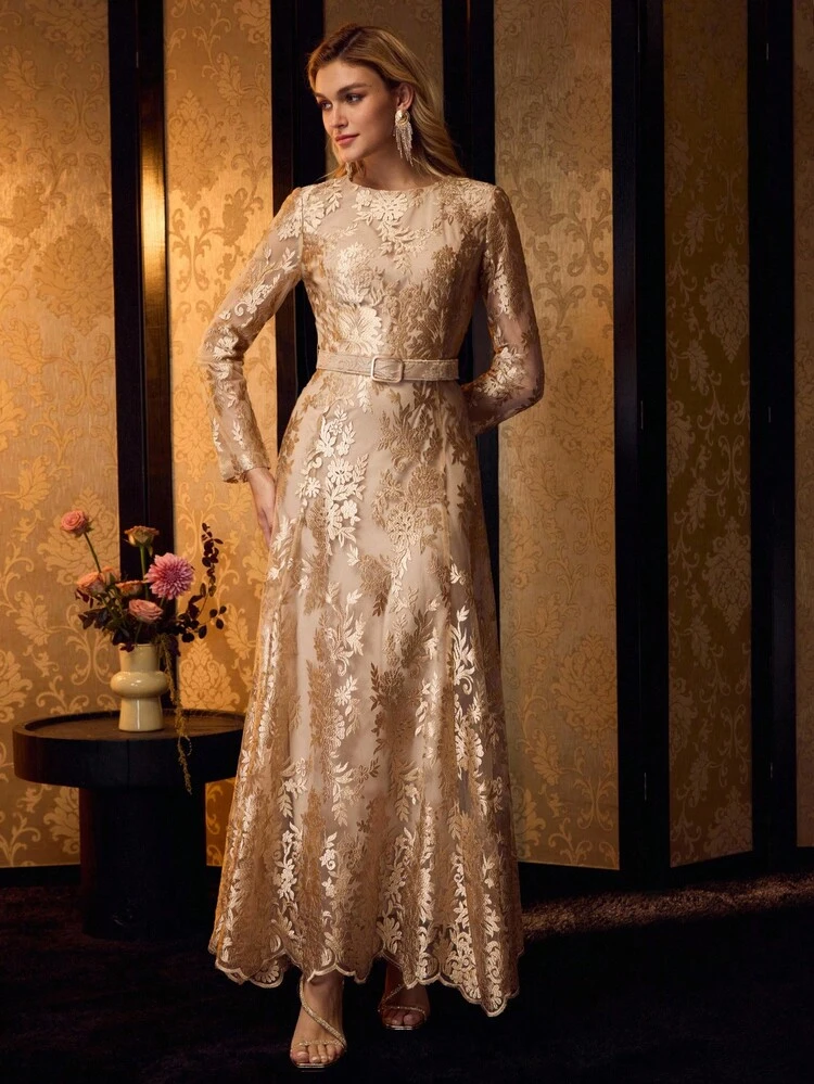 EMBROIDERY BELTED DRESS