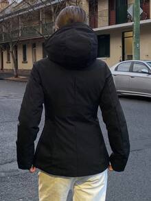 DAZY 女士连帽防风夹克，纯色修身款，收腰设计，黑色短款加厚保暖内衬外套，冬季女式外套 - 黑色 - 查看 4