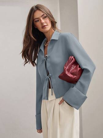 COSMINA Camisa de trabajo casual de uso diario de manga larga con nudo delantero de color caqui liso, estilo minimalista para mujer