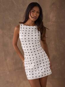 SHEIN BAE 女士优雅波点亮片修身上衣，派对上衣，波点上衣，亮片上衣，外出上衣，万圣节服装，约会装扮，返校季服装 - 黑與白 - 查看 4