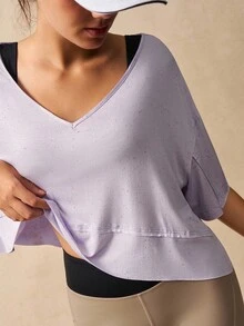 VARSIVA Camiseta deportiva casual para mujer con cuello en V, ajuste holgado y hombros caídos - Morado - Ver 1