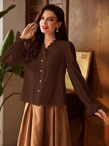 Vintamour Vintage elegantes Damen Hemd mit Kontrast-Spitze, V-Ausschnitt, lange weite Ärmel, Rüschensaum und exquisite Kunstperlenknöpfe, perfekt für Arbeit, Rückkehr zur Schule, Herbst Damen Blusen, Herbst Tops, Herbst Lehrerin, Winter Damen Vintage Weißes Langarmhemd, Knopfleiste Langarmbluse, Langarm Top, Langarm Bluse - Braun - Übersicht 7