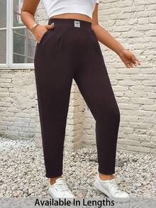 SHEIN PETITE CURVE Plus Size Solid Color Elastic Waist Patch Pocket Casual Pants - Chocolate Brown - View 1