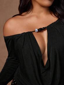 Rustia Áo thun dài tay cổ tròn cổ rộng thu đông cho nữ, cổ khoét sâu, cổ rộng đính hạt, dây rút, dáng ôm, phong cách cổ điển gợi cảm, tối giản, thanh lịch - màu đen - Xem 7