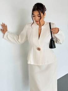 Firerie 大码春秋舒适休闲优雅度假/通勤办公室金属纽扣 V 领喇叭长袖衬衫和直筒修身裙 2 件套女士 - 米色 - 查看 9