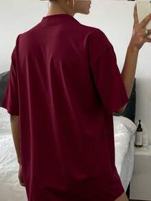 DAZY 纯色宽松圆领长款短袖女式 T 恤夏季 - 酒紅色 - 查看 4