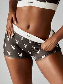 Missguided x Playboy 女士印花 V 领三角形文胸和男式短裤内衣套装，配有撞色腰带弹性徽标细节家居服全身兔子印花内衣 - 彩色 - 查看 6