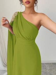 Rafferiza 女士优雅奢华网眼单肩连衣裙，带金色刺绣贴花，A 字形 - 綠色 - 查看 3