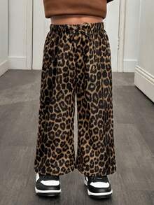 SHEIN Baby Girl Casual Chic Leopard Print Elastic Waist Pants Mom And Daughter Leopard Print Outfits Mommy And Daughter Matching Pants Mommy And Me Matching Outfits Mommy And Me Clothes Mommy And Me Leopard Print Pants - Khaki - View 6