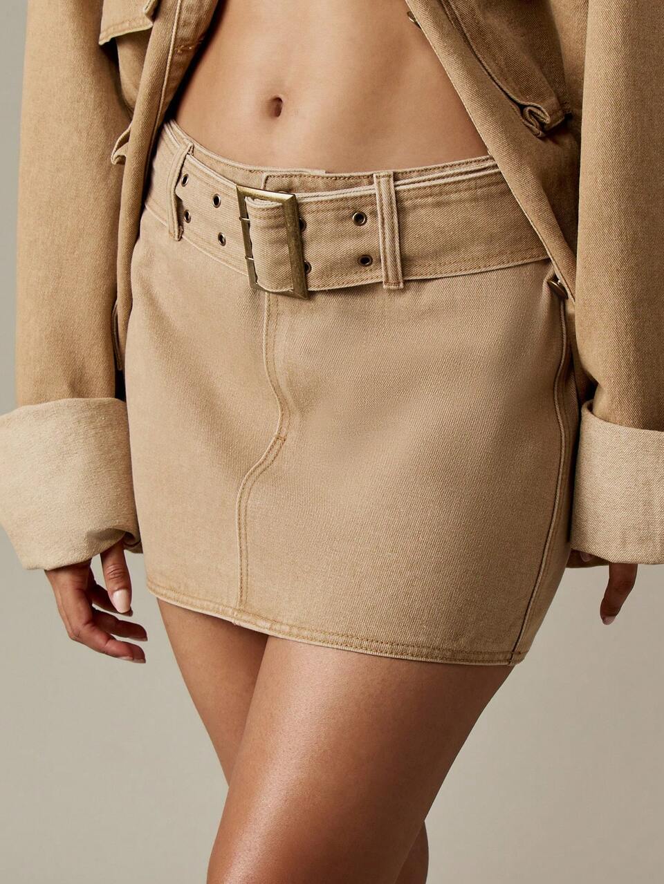 MISSGUIDED High Rise Mini Denim Skirt With Wide Belt Vintage Inspired Y2K Fashion Classic Retro Style Autumn Winter Streetwear Mini Skirt With Utility Pockets