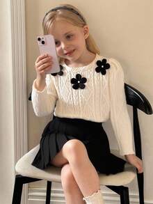 SHEIN Elladie kids 女童可爱黑色碎花图案白色长袖圆领打底衫搭配黑色百褶舒适迷你裙T恤套装，秋冬款 - 白色 - 查看 2