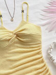 Soleia 女士焦糖色针织纹理不对称扭纹胸围荷叶边下摆紧身迷你连衣裙，适合节日、约会、休闲下午茶、派对、音乐节、海滩度假、游轮 - 芥末黃 - 查看 3