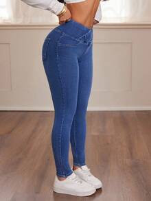 SHEIN PETITE Damen Herbst Winter Rückkehr zur Schule Homecoming Halloween Weihnachten Y2k Süß Gym Streetwear Geburtstag Club Flughafen Damen Lässig Gewaschen Überlappende Taille Slim Fit Blaue Jeans Hochtailliert Dehnbar Skinny Jeans für Damen - Perfekter Sitz für den täglichen Lässig-Tragen Blaue Denim Skinny Jeans mit weichem Stoff und schmeichelhaftem Hochtailliert-Design