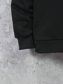 2pcs/Set Teenager Black Hoodie With Fashionable Camouflage Pocket Matched With Camouflage Cargo Pants, Suitable For Autumn/Winter Outdoor Sports Fall