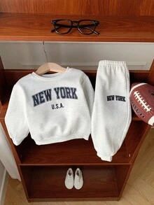 SHEIN 2pcs/Set Kids Casual Sporty Knit Letter Print Long Sleeve Fleece Sweatshirt And Jogger Pants Tracksuit, Suitable For Autumn/Winter Boys Sweat Set Boys New York Outfit Fall